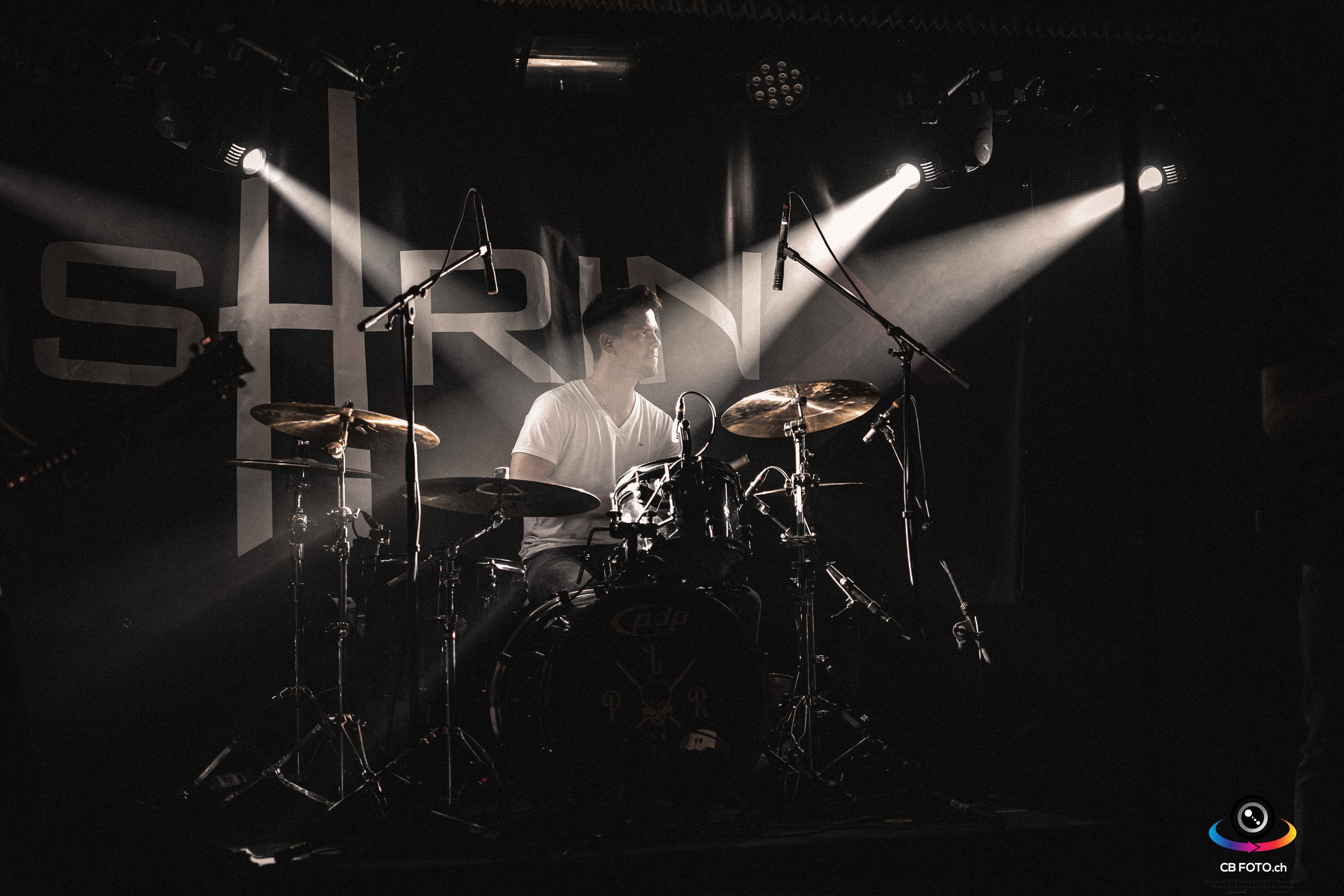 Schlagzeugunterricht Schlagzeug lernen in Wetzikon Lukas Egli Lukesound Musikproduktion